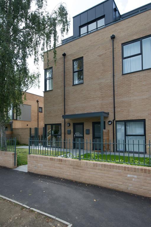 Tailored Stays - Executive Town House CBG Quarto foto